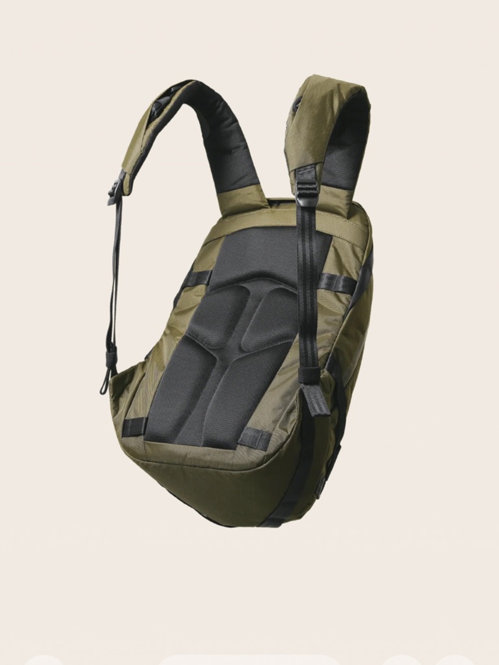 Able Carry Olive Green Daily plus 21L Backpack - Picture 4 of 12